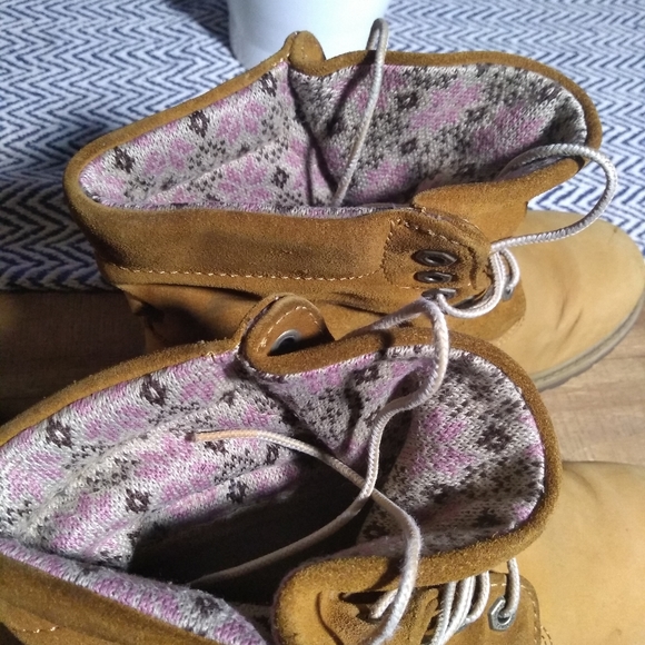 Timberland Boots youth girls size US 6.5 - Picture 6 of 7